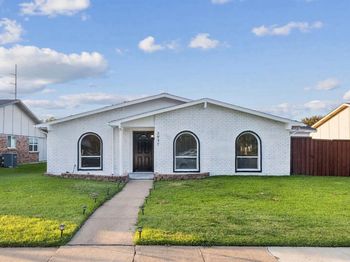 2937  Red Gum Road 