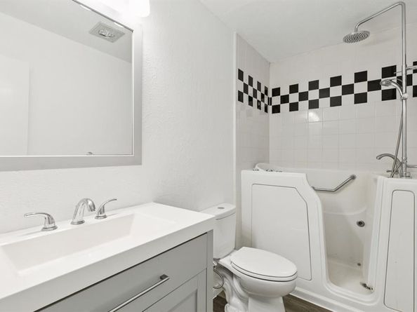 2937  Red Gum Road , Garland Texas 75044