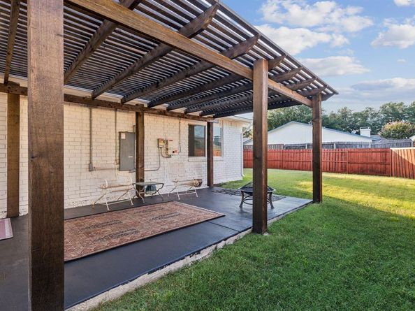 2937  Red Gum Road , Garland Texas 75044