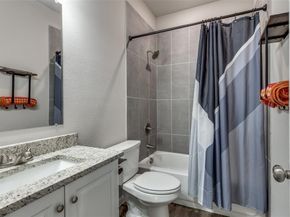 1425  Evans Avenue , Fort Worth Texas 76104