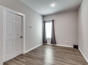 1425  Evans Avenue , Fort Worth Texas 76104