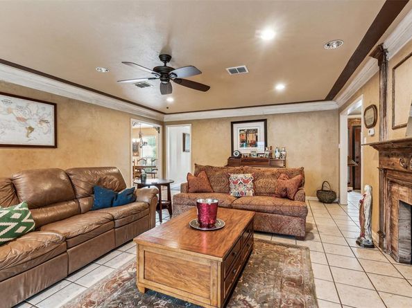 5109  Dewdrop Lane , Fort Worth Texas 76123