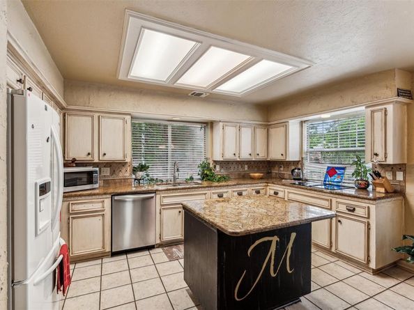 5109  Dewdrop Lane , Fort Worth Texas 76123