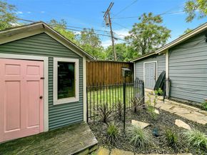 6107  Worth Street , Dallas Texas 75214