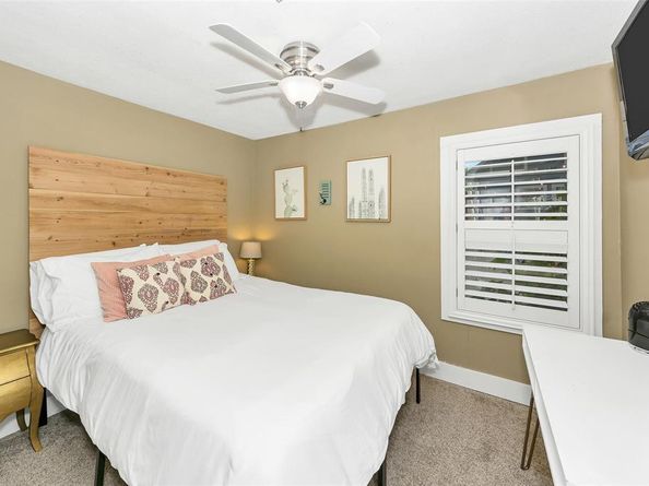 6107  Worth Street , Dallas Texas 75214