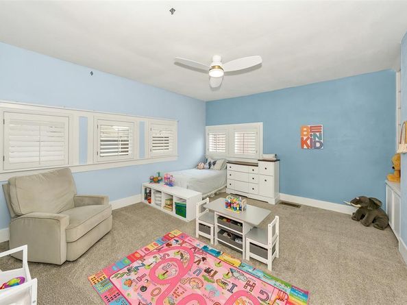 6107  Worth Street , Dallas Texas 75214