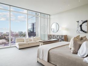 1747  Leonard Street  1402, Dallas Texas 75201