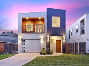 1959  Angelina Drive 