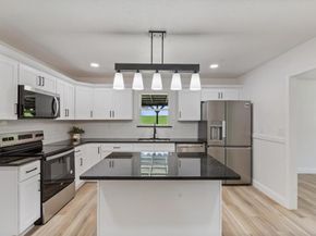 6109  Saint Johns Lane , Fort Worth Texas 76114