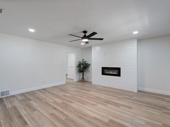 6109  Saint Johns Lane , Fort Worth Texas 76114