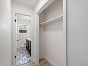6109  Saint Johns Lane , Fort Worth Texas 76114