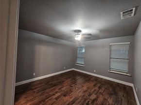 2120  RW Bivens Lane , Fort Worth Texas 76105