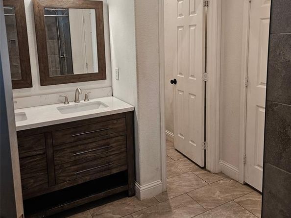 2120  RW Bivens Lane , Fort Worth Texas 76105