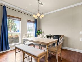 207 S Kealy Avenue , Lewisville Texas 75057