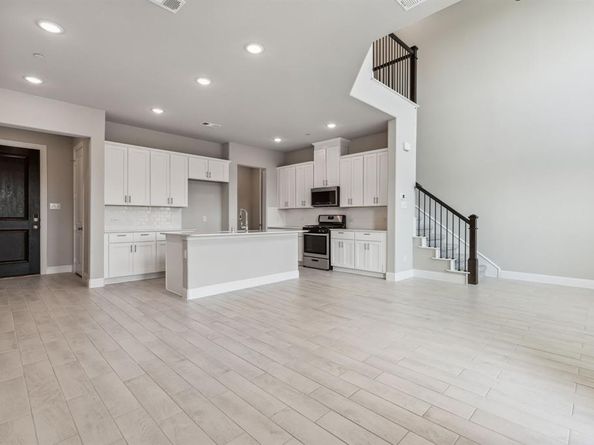 2929  Galveston Street , Plano Texas 75075