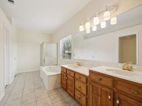 1086  Whispering Glen , Rockwall Texas 75087