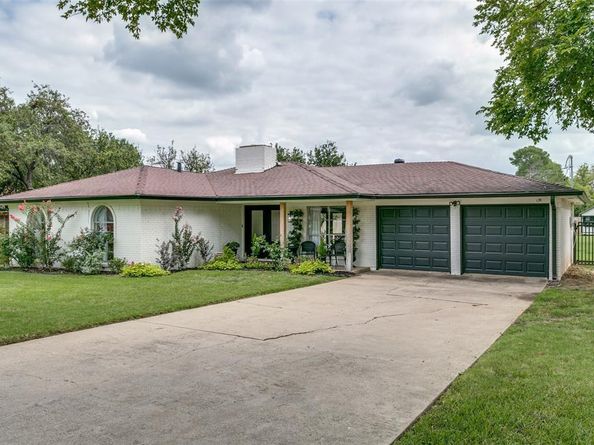 203  OAK VALLEY Drive , Colleyville Texas 76034