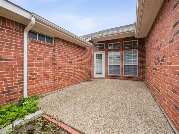 5914  Hilton Head Drive , Garland Texas 75044