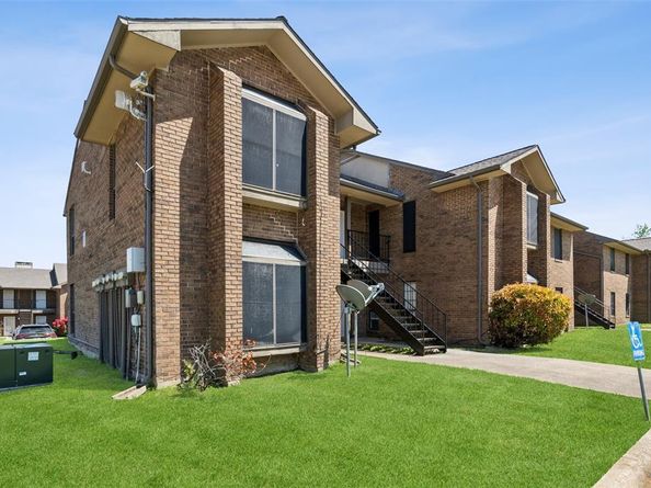 4540  Chaha Road  202, Garland Texas 75043