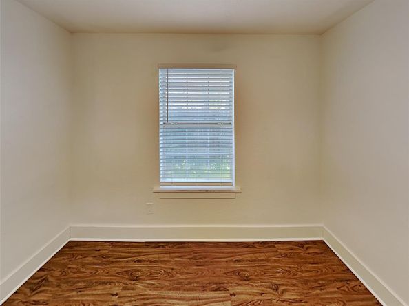 5241  Carol Avenue , Fort Worth Texas 76105