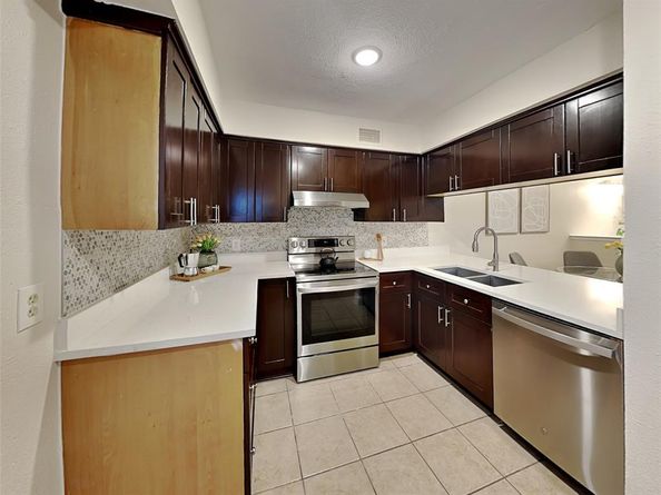 4220  Madera Road , Irving Texas 75038