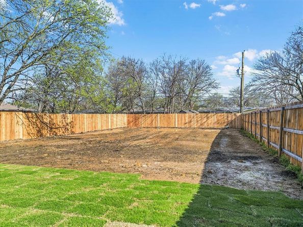 4405  Baylor Street , Fort Worth Texas 76119