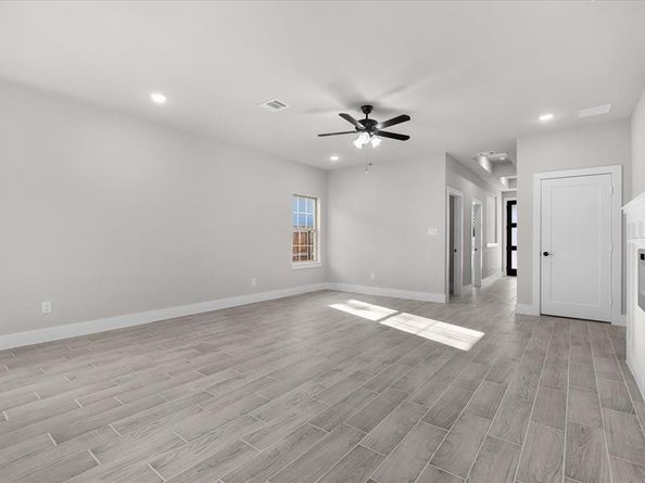 4405  Baylor Street , Fort Worth Texas 76119
