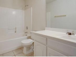 3233 S Univer. Drive , Fort Worth Texas 76109