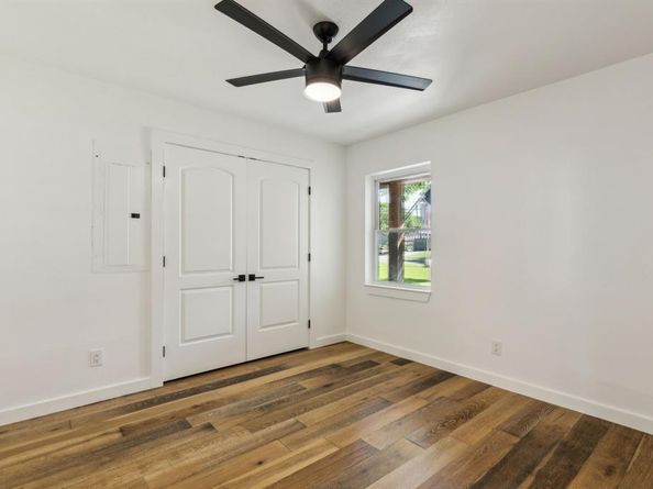 12105  Cox Lane , Dallas Texas 75244