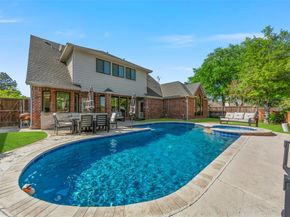 2631  Valley Creek Trail , McKinney Texas 75072