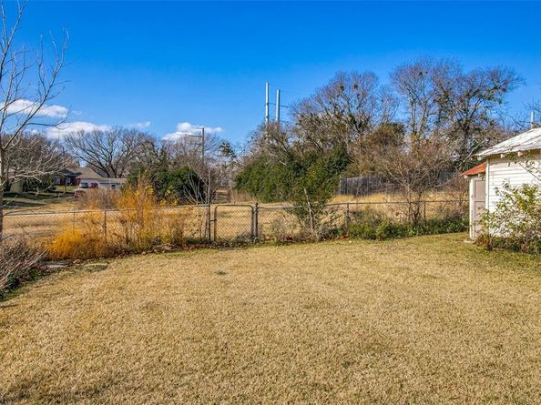 214 S Clark Street , Rockwall Texas 75087