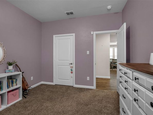 411  Skipper Lane , Azle Texas 76020