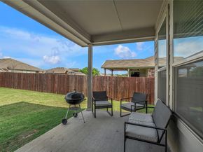 411  Skipper Lane , Azle Texas 76020