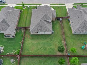 411  Skipper Lane , Azle Texas 76020