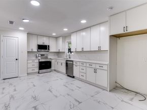 258  Somerset Terrace , Bedford Texas 76022