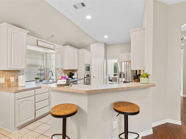 3401  Wimbledon Drive , Highland Village Texas 75077