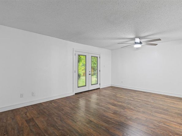 6315  Walraven Circle , Fort Worth Texas 76133