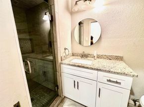 616 W Hammond Street , Lancaster Texas 75146