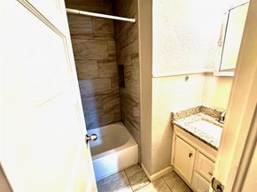 616 W Hammond Street , Lancaster Texas 75146