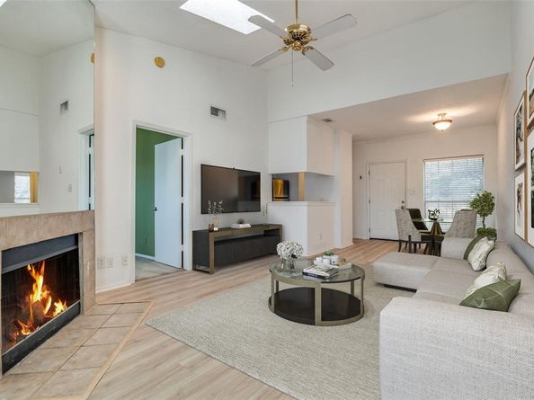 7151  Gaston Avenue  1109, Dallas Texas 75214