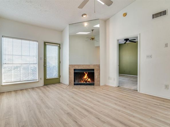 7151  Gaston Avenue  1109, Dallas Texas 75214