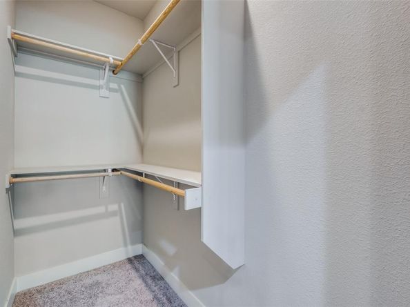 1609  Pine Street , Dallas Texas 75215