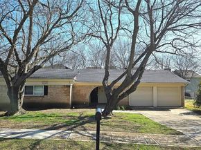 304  Lochness Court , Benbrook Texas 76126