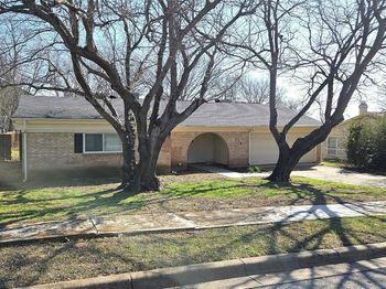 304  Lochness Court 