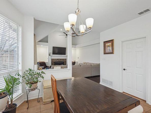 6204  Parkstone Way , Dallas Texas 75249