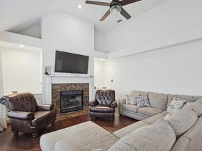 6204  Parkstone Way , Dallas Texas 75249