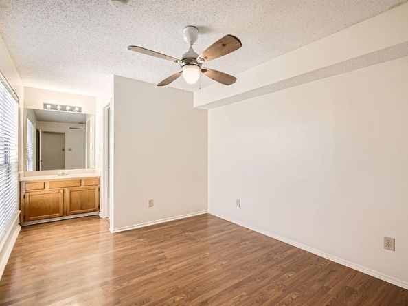 4951  Regal Bluff , Mesquite Texas 75150