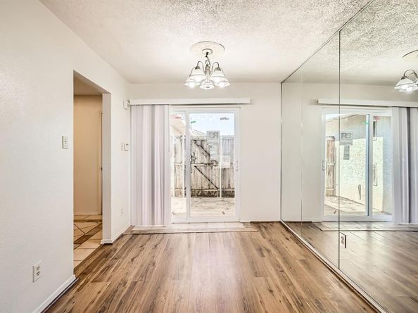 4951  Regal Bluff , Mesquite Texas 75150