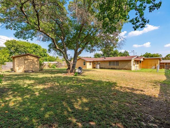 8308  Doreen Avenue , Fort Worth Texas 76116