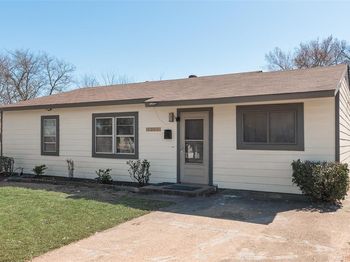 3860  Castle Hills  